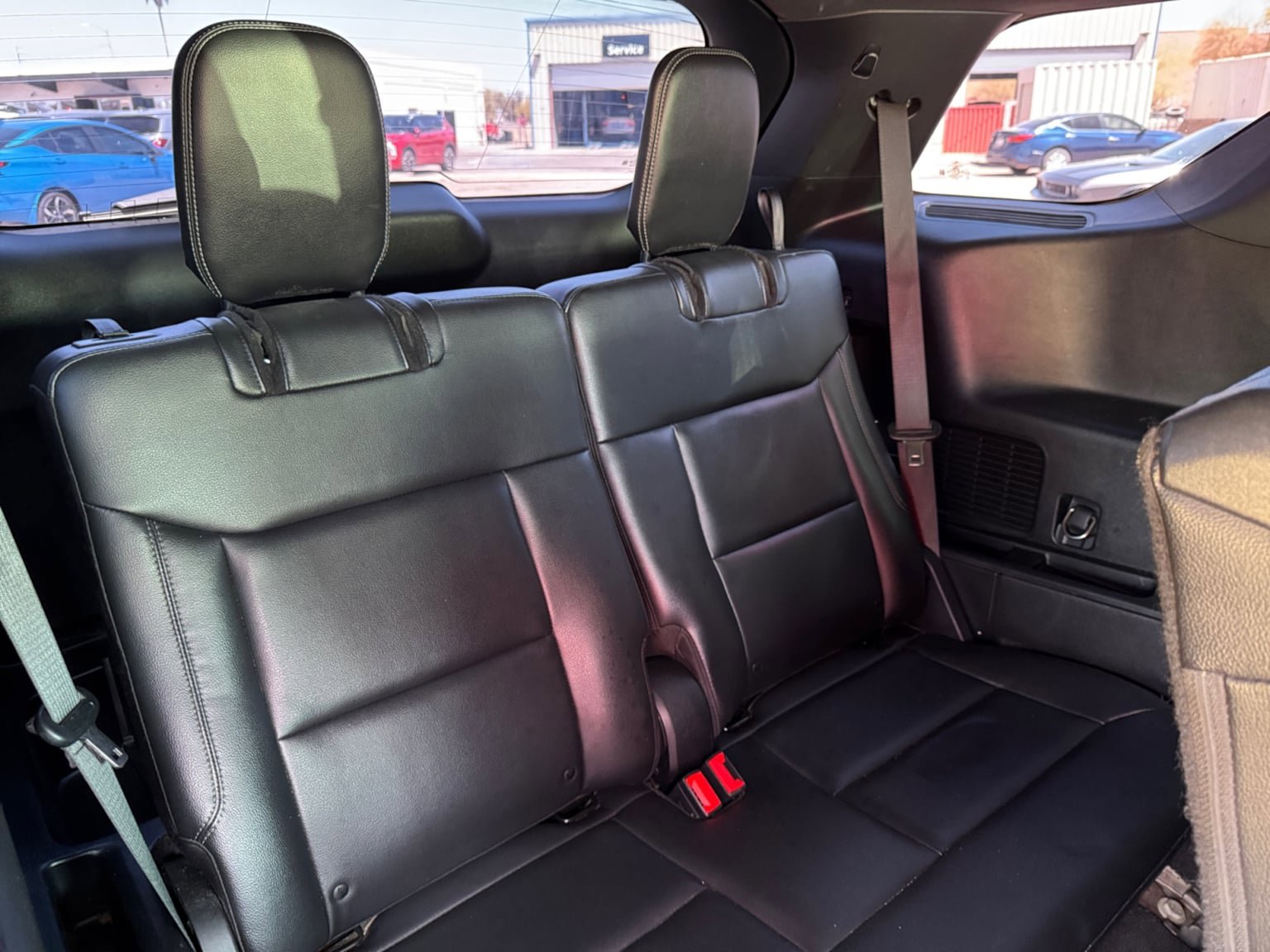 Used 2020 Ford Explorer XLT w/ Equipment Group 202A RWD image 22