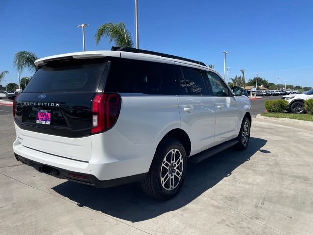 New 2026 Ford Expedition Active AWD/4WD image 5