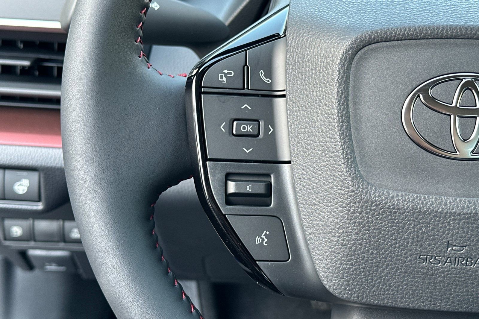 New 2026 Toyota Prius Plug-In Hybrid image 27