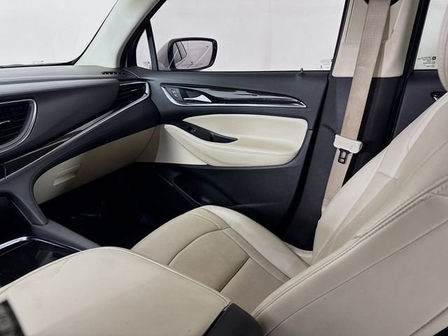 Used 2024 Buick Enclave Essence image 24