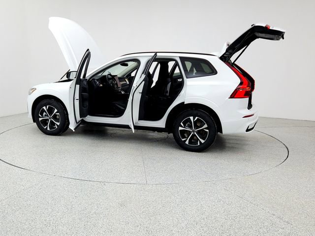 New 2026 Volvo XC60 B5 Core image 12