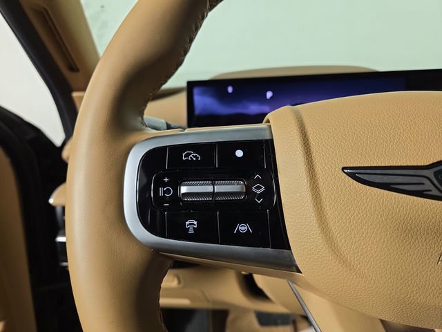 Used 2025 Genesis G80 2.5T image 22