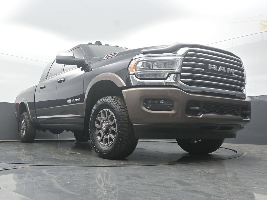 Used 2022 RAM 3500 Limited AWD/4WD image 66