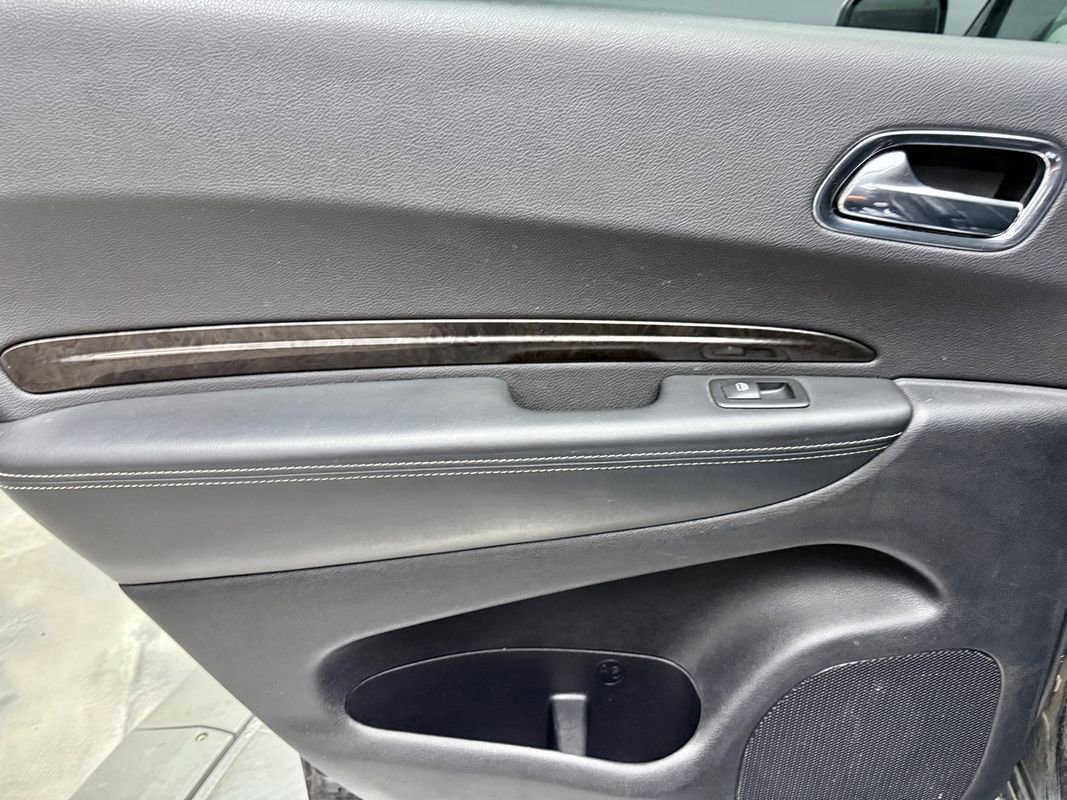 Used 2011 Dodge Durango Citadel w/ Trailer Tow Group IV image 17