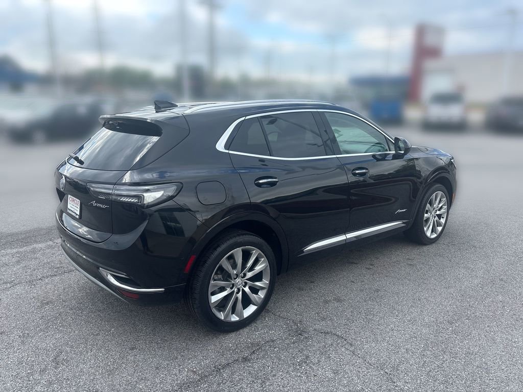Used 2022 Buick Envision Avenir w/ Technology Package II AWD/4WD image 8