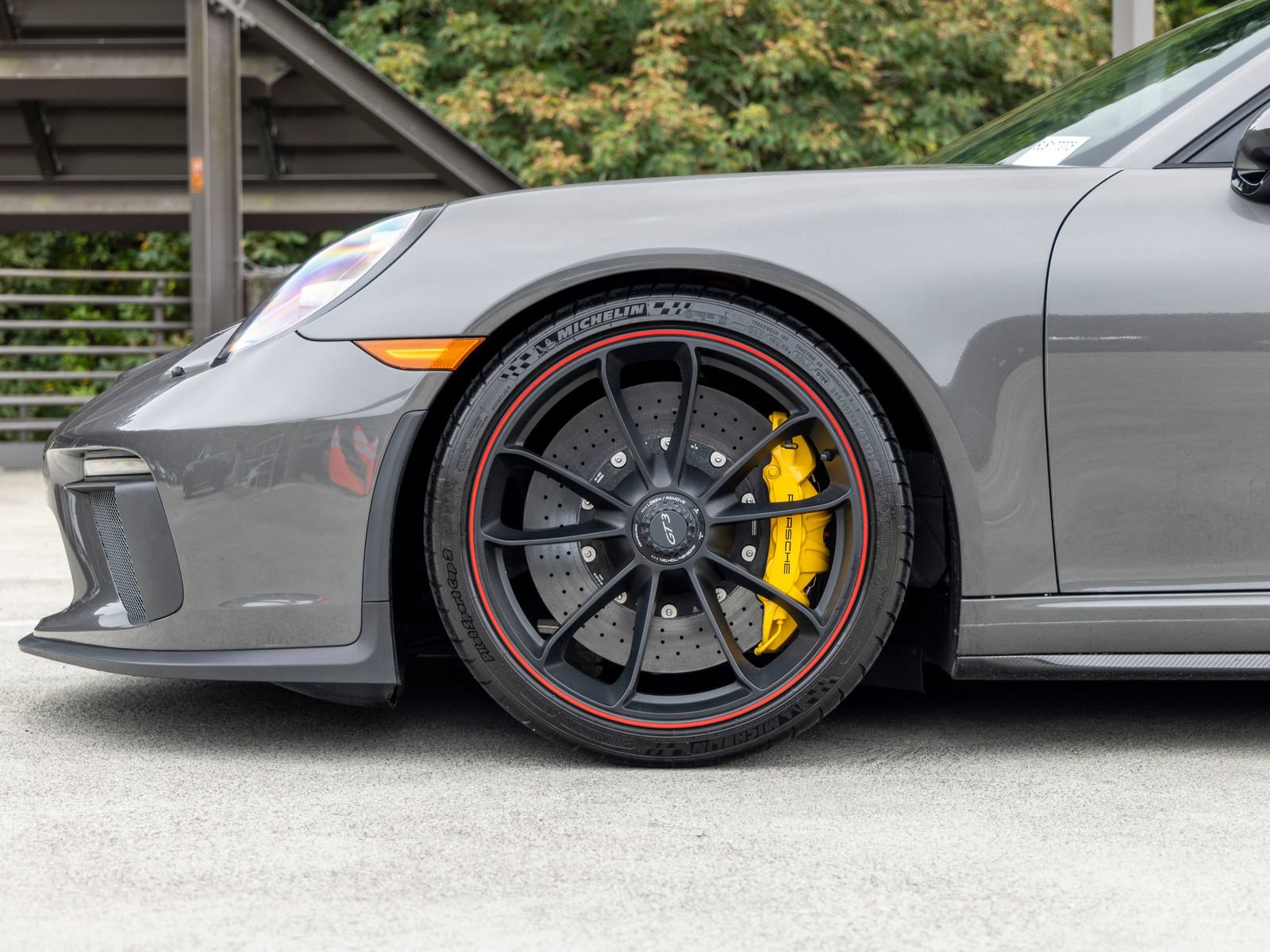 Certified 2018 Porsche 911 GT3 RWD image 13