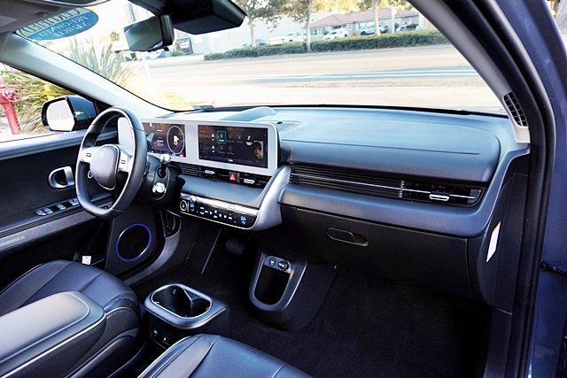 Certified 2024 Hyundai Ioniq 5 Limited RWD image 17