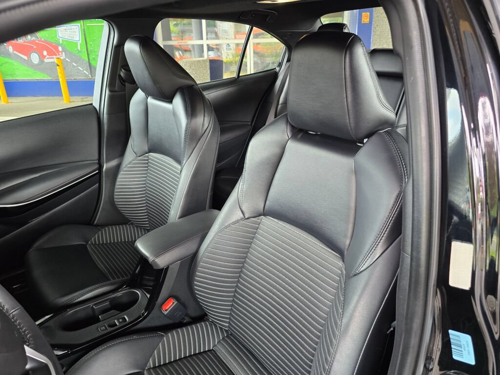 Used 2024 Toyota Corolla XSE FWD image 21