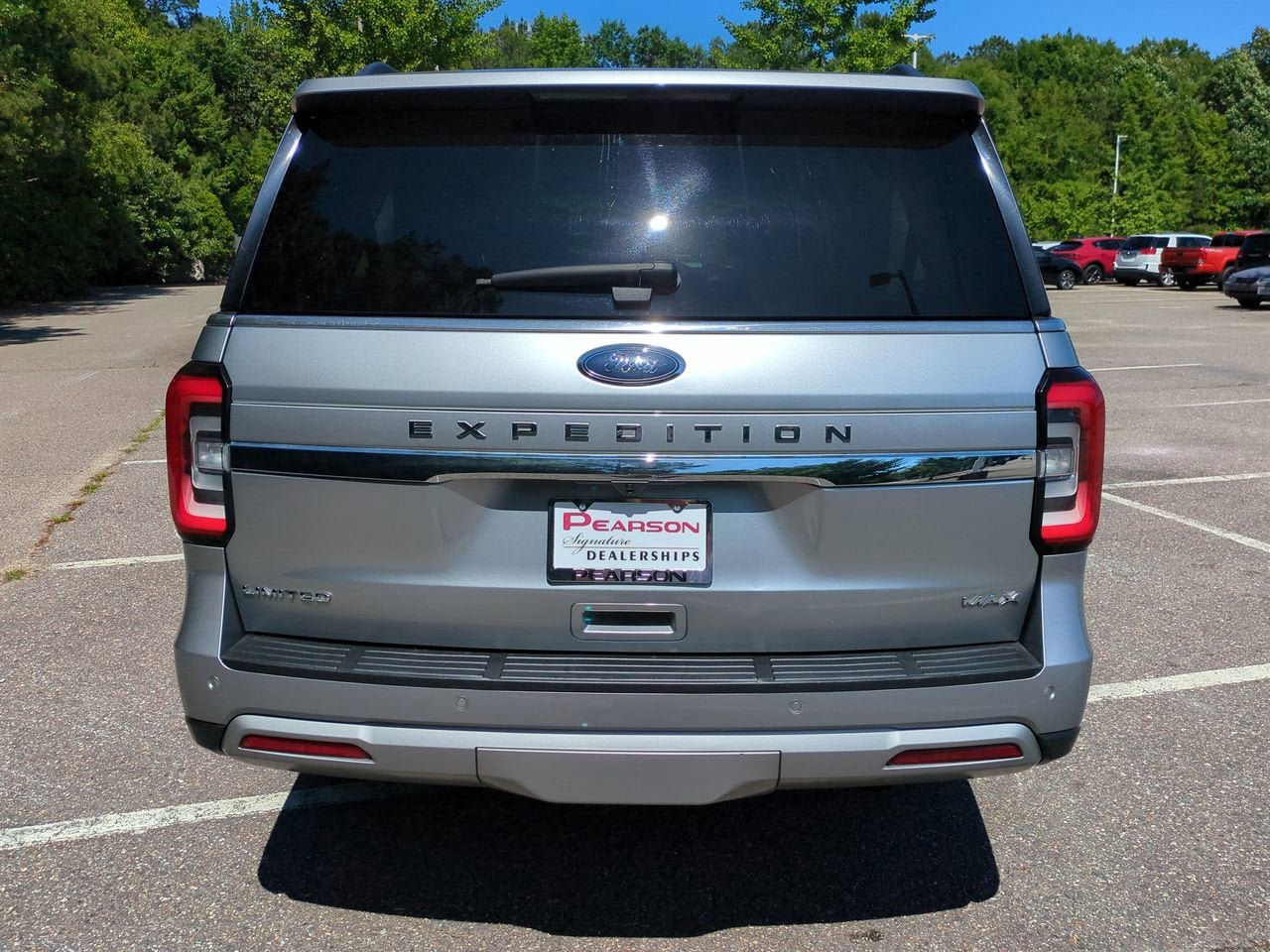 Used 2024 Ford Expedition Max Limited AWD/4WD image 5