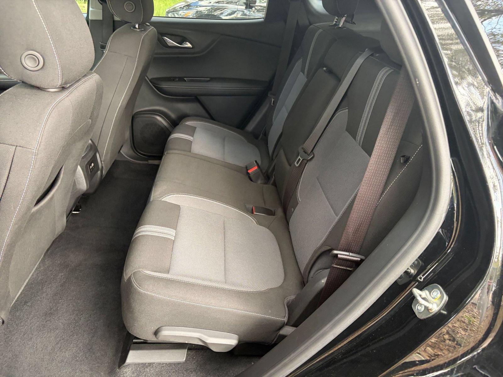 Used 2026 Chevrolet Blazer LT FWD image 37