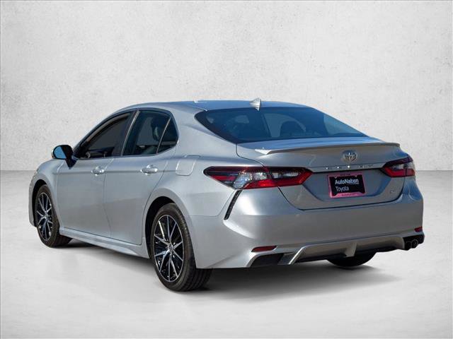 Used 2023 Toyota Camry SE image 8