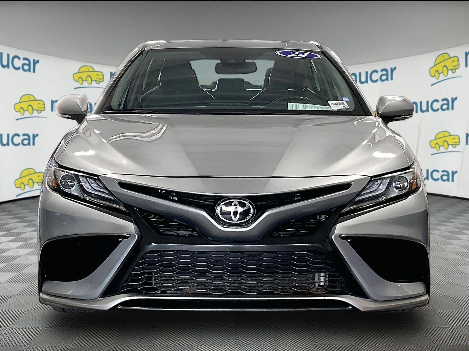 Used 2024 Toyota Camry XSE image 2