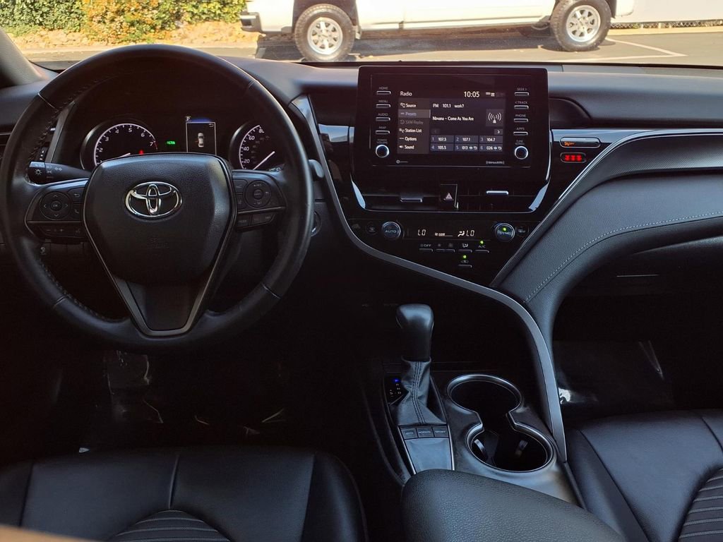 Certified 2022 Toyota Camry SE w/ Convenience Package image 20