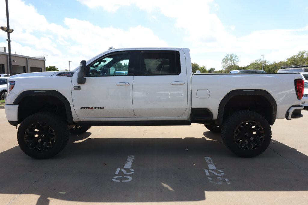 Used 2023 GMC Sierra 2500 AT4 w/ AT4 Premium Plus Package AWD/4WD image 8