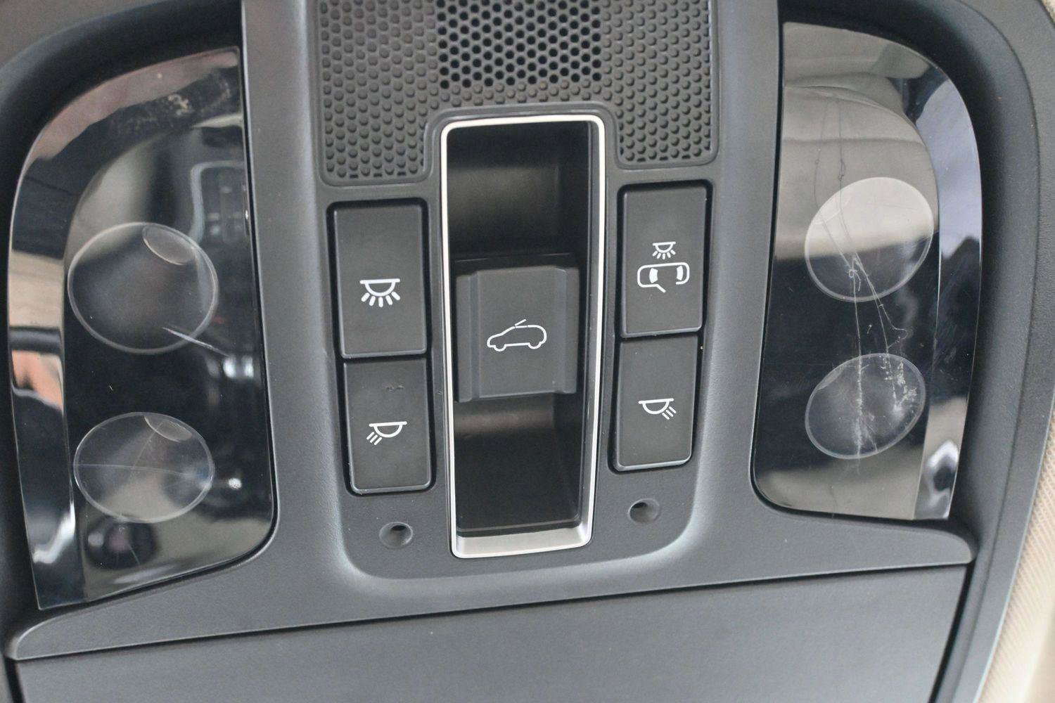 Used 2020 Kia Sorento EX FWD image 30