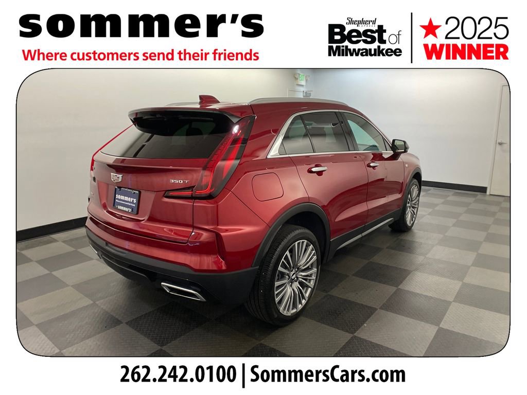 Used 2024 Cadillac XT4 Premium Luxury w/ Technology Package AWD/4WD image 5