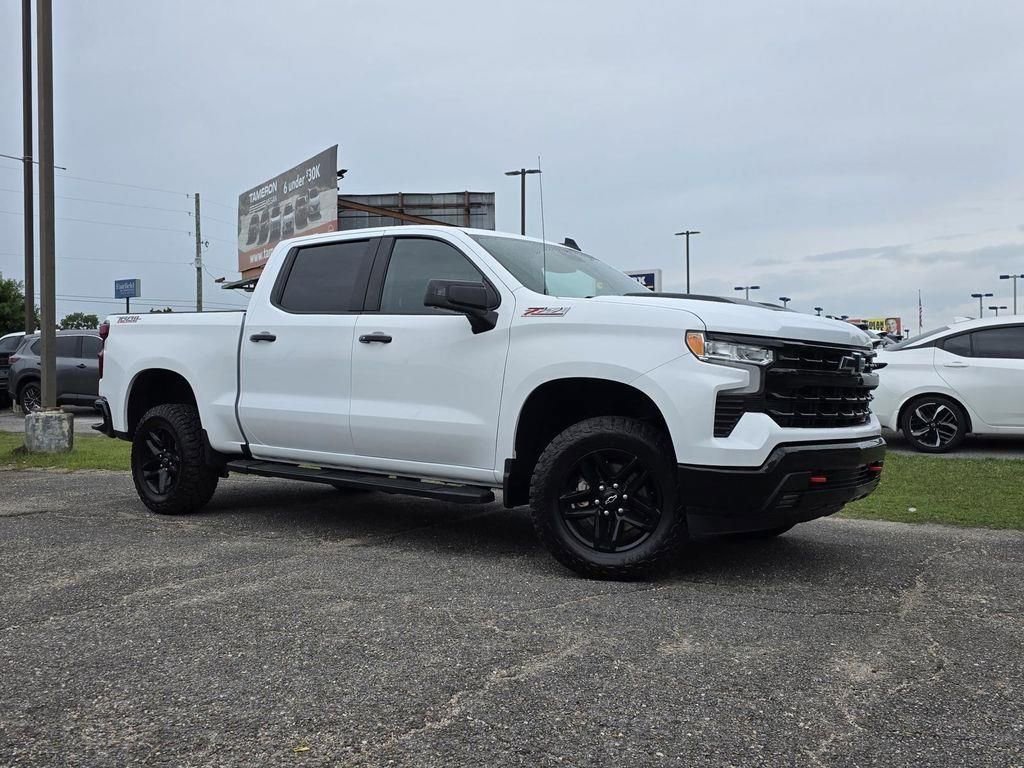 Used 2023 Chevrolet Silverado 1500 LT Trail Boss w/ Protection Package AWD/4WD image 2