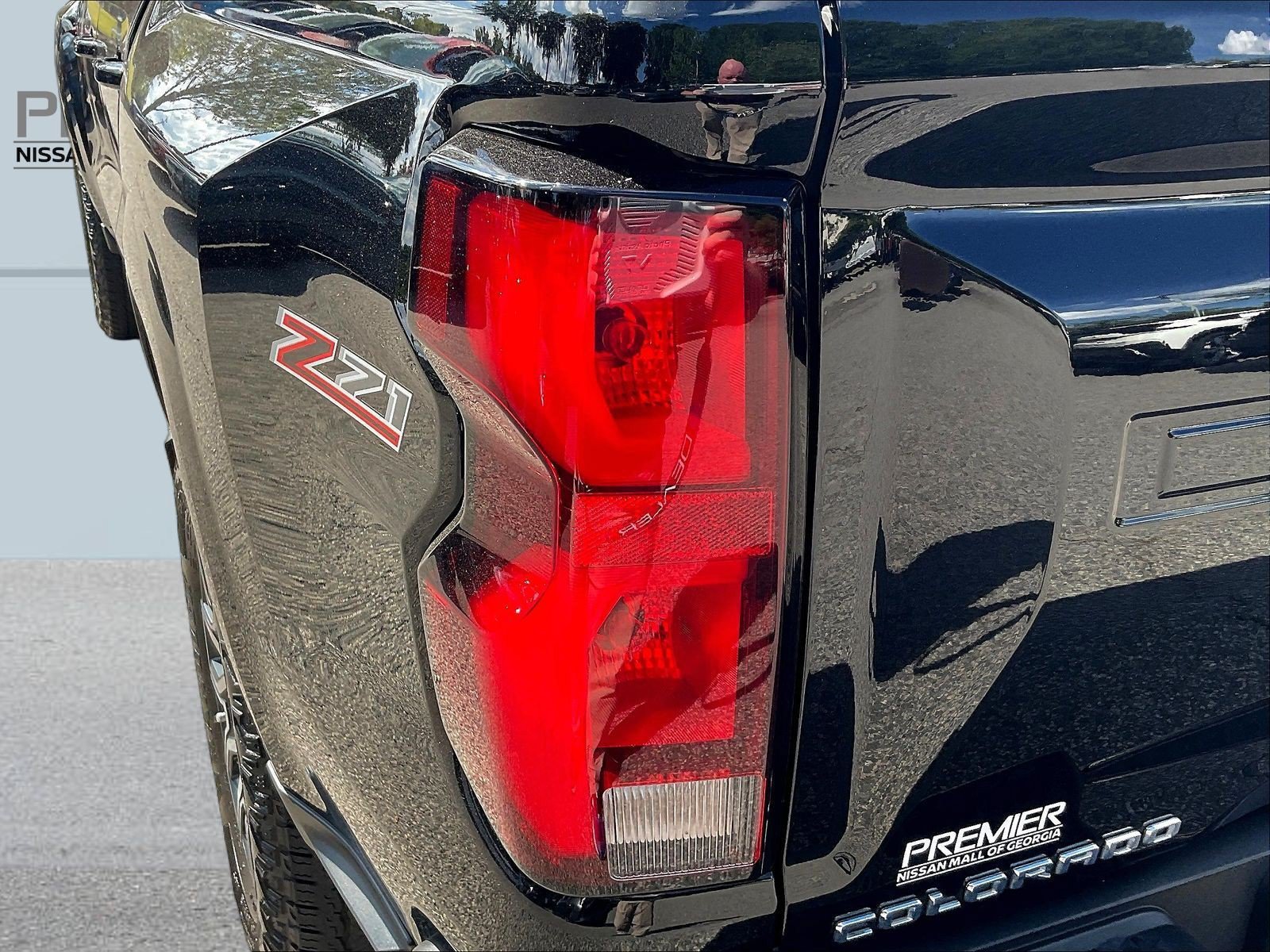 Used 2023 Chevrolet Colorado Z71 w/ Z71 Convenience Package 2 AWD/4WD image 26