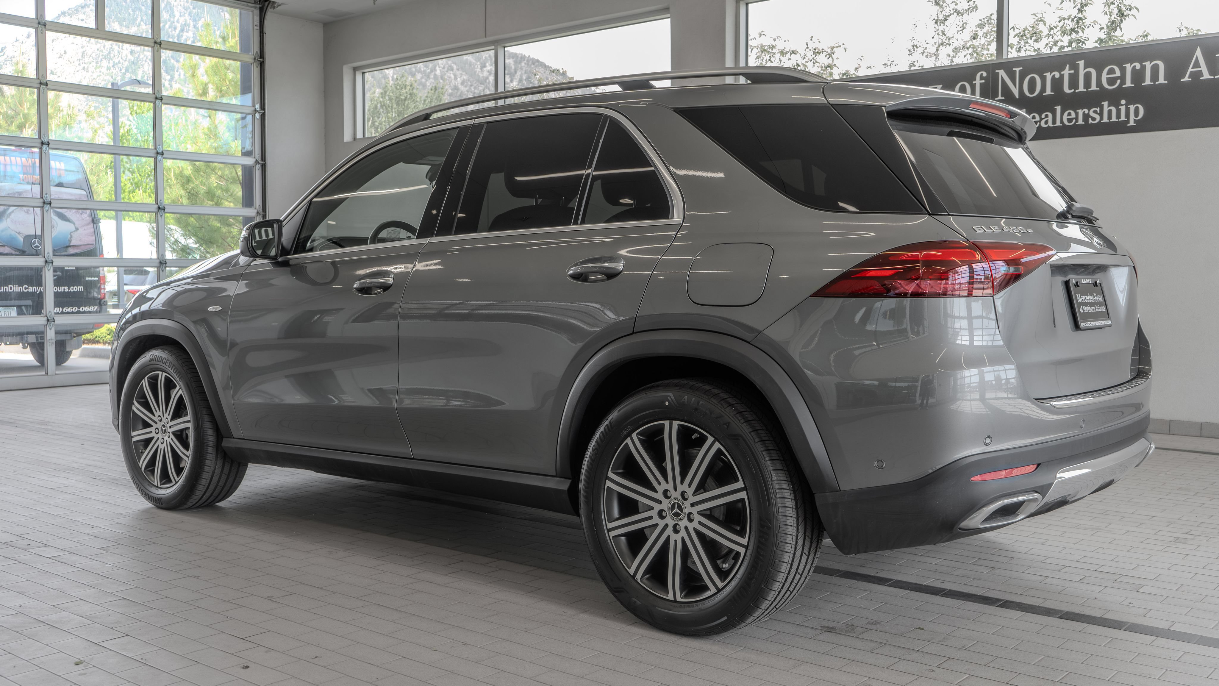 Certified 2025 Mercedes-Benz GLE 450e 4MATIC image 13