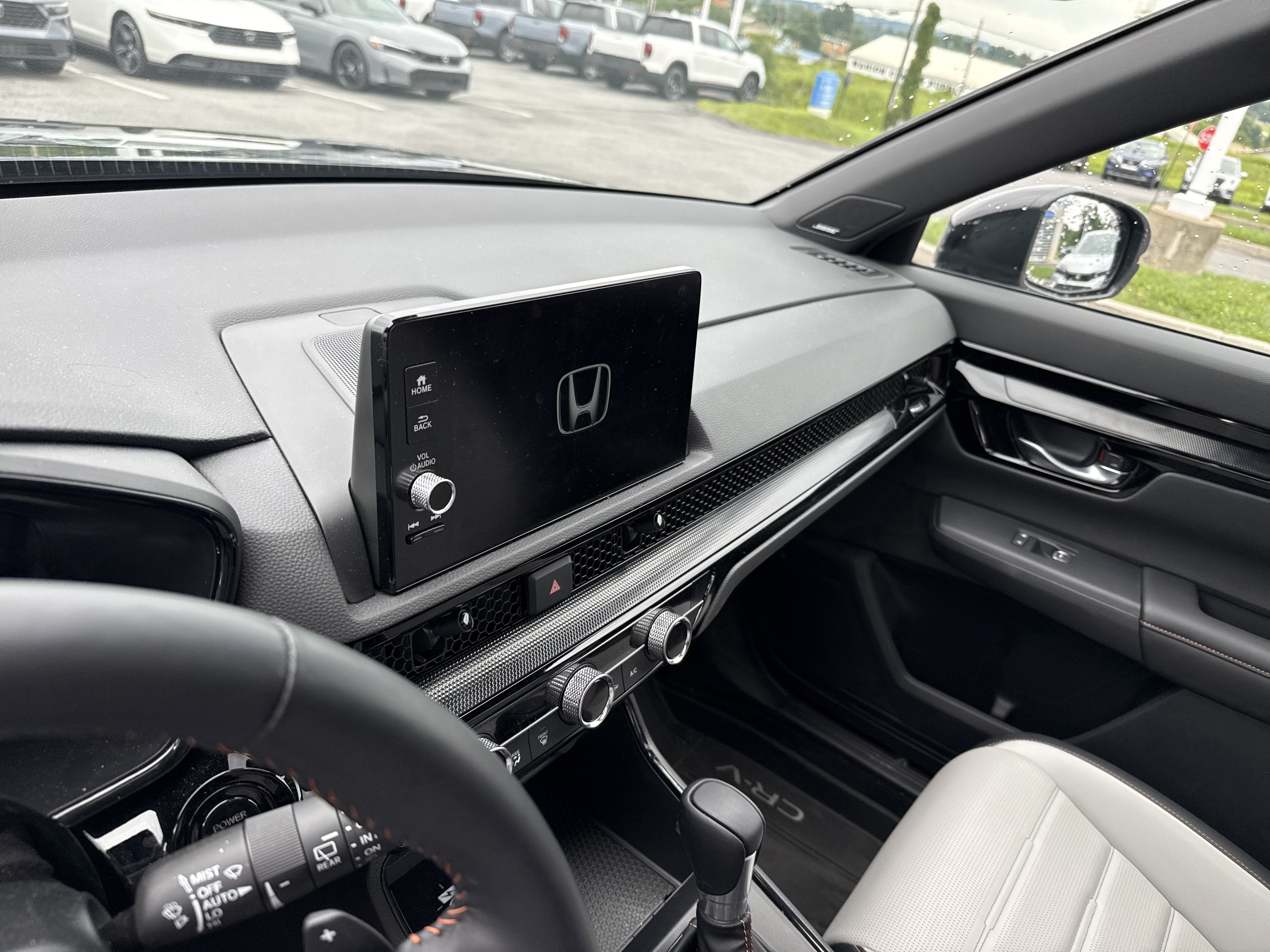 Used 2026 Honda CR-V Sport Touring image 10