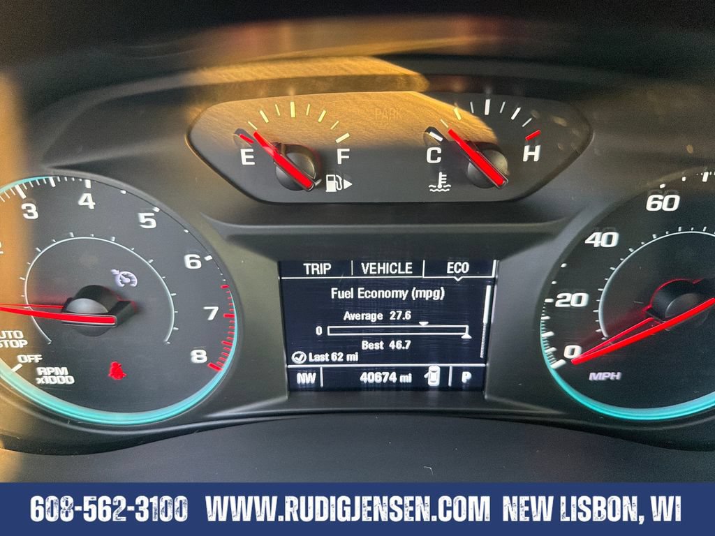 Used 2021 Chevrolet Malibu LT FWD image 16