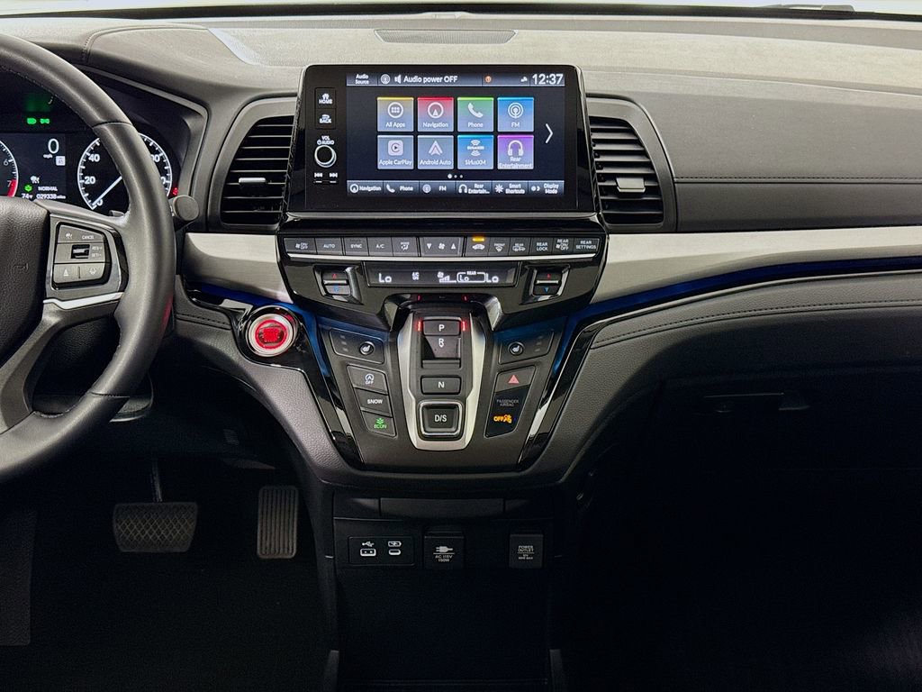 Certified 2025 Honda Odyssey Touring image 14