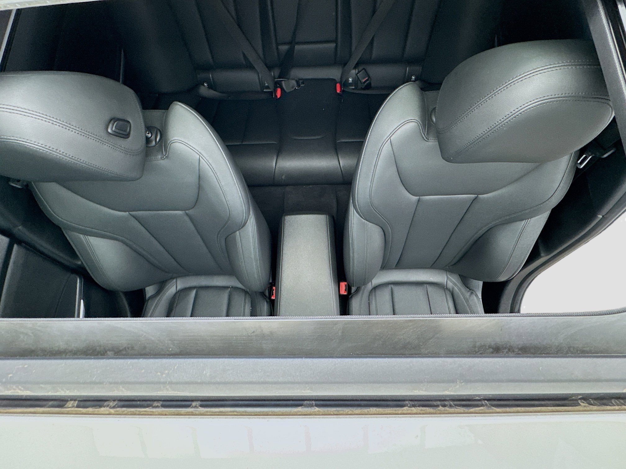 Used 2020 BMW 330i Sedan w/ Driving Assistance Package image 14