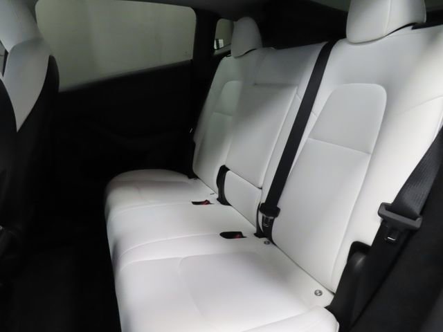 Used 2023 Tesla Model Y Long Range AWD/4WD image 19