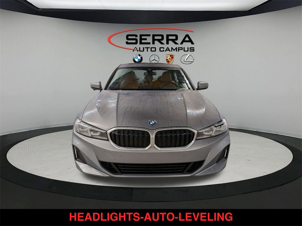 Certified 2023 BMW 330e xDrive 330e xDrive w/ Driving Assistance Package image 17