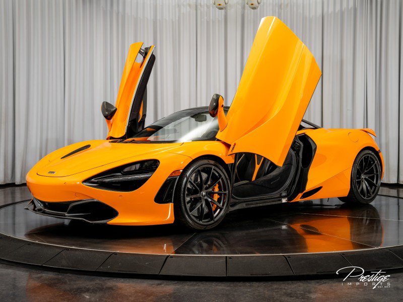 Used 2023 McLaren 720S Luxury image 13