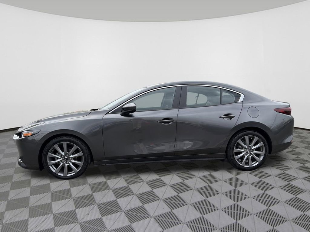 Used 2025 MAZDA MAZDA3 s image 4