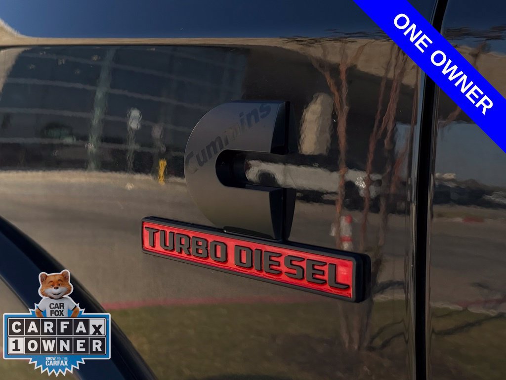 Used 2022 RAM 3500 Laramie w/ Night Edition AWD/4WD image 4