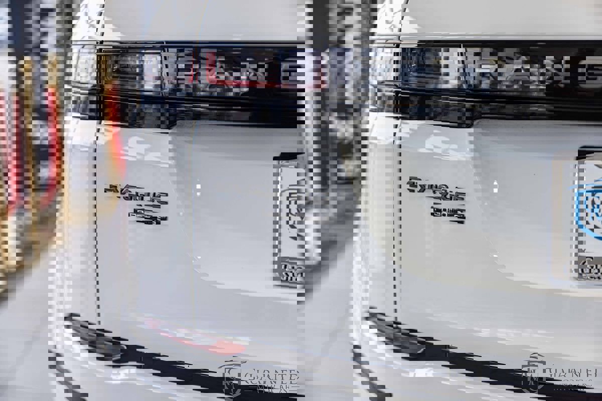 Used 2020 Land Rover Range Rover Evoque R-Dynamic S image 15