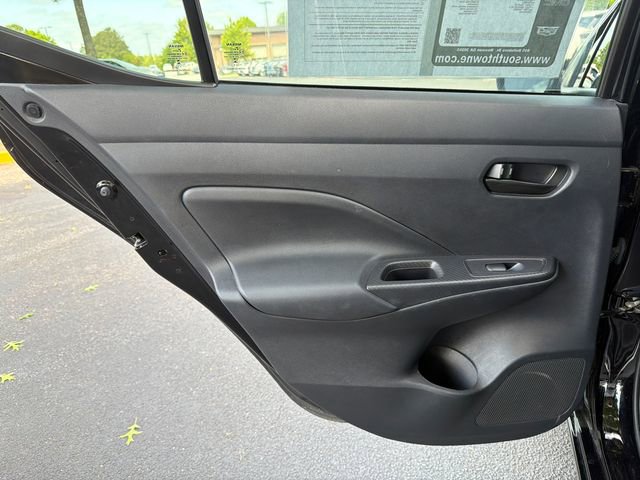 Used 2024 Nissan Versa S w/ Trunk Package FWD image 21