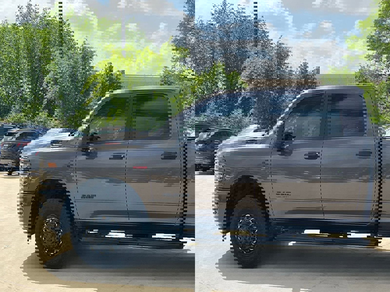 Used 2025 RAM 3500 Lone Star image 7