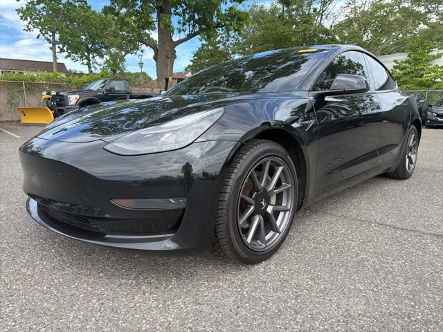 Used 2023 Tesla Model 3 Standard Range RWD image 1