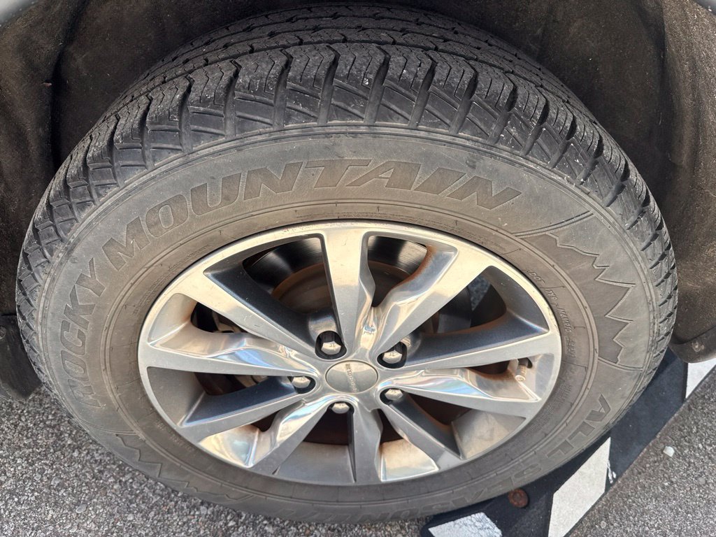 Used 2014 Dodge Durango Limited RWD image 8