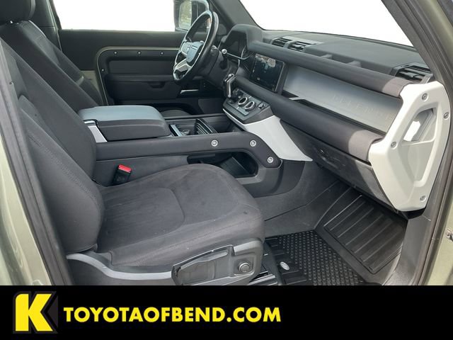 Used 2022 Land Rover Defender 90 AWD/4WD image 14