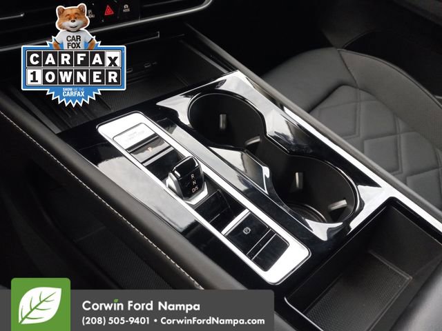 Used 2025 Volkswagen Atlas SE image 18