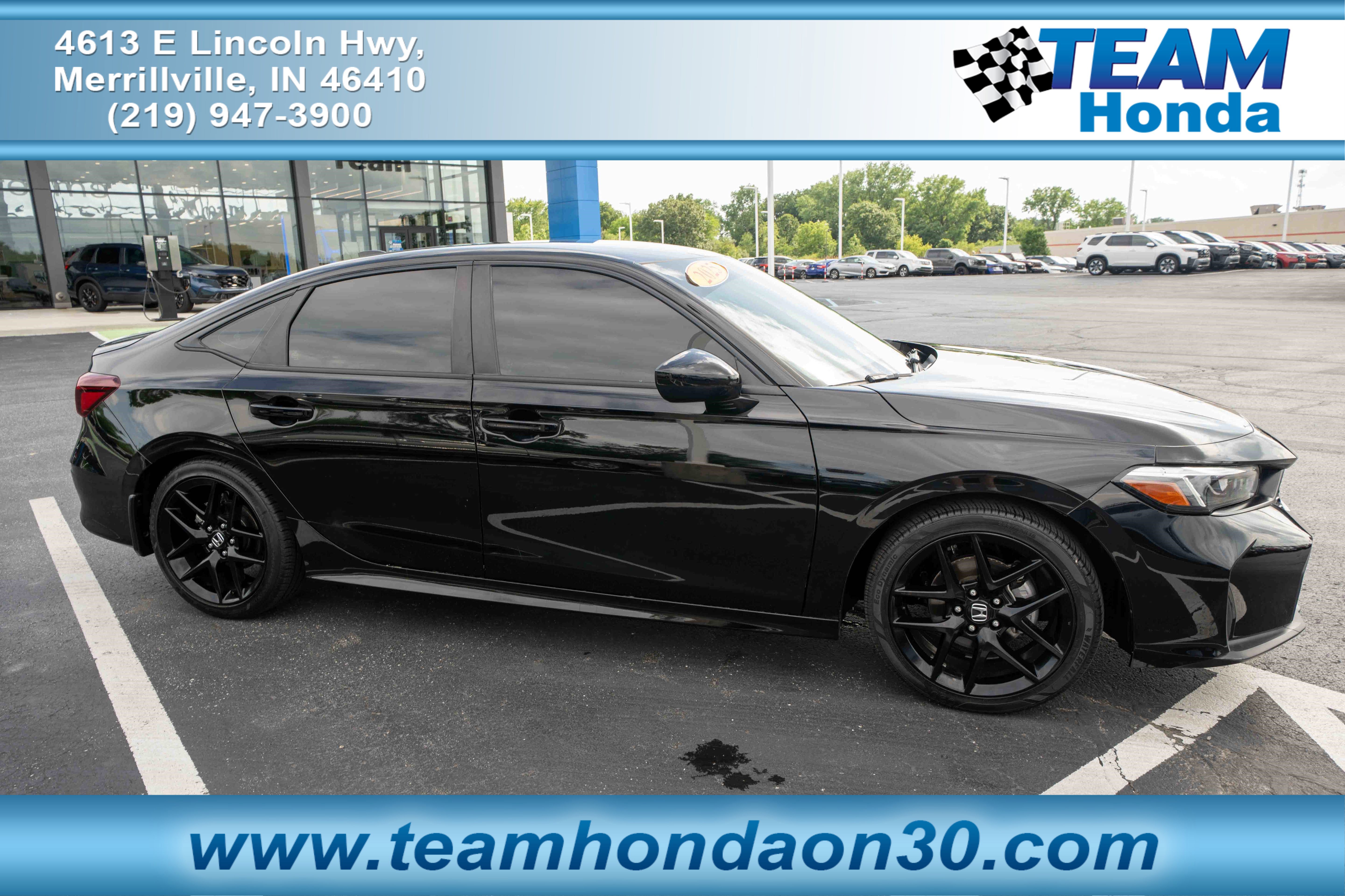 Used 2025 Honda Civic Sport image 1