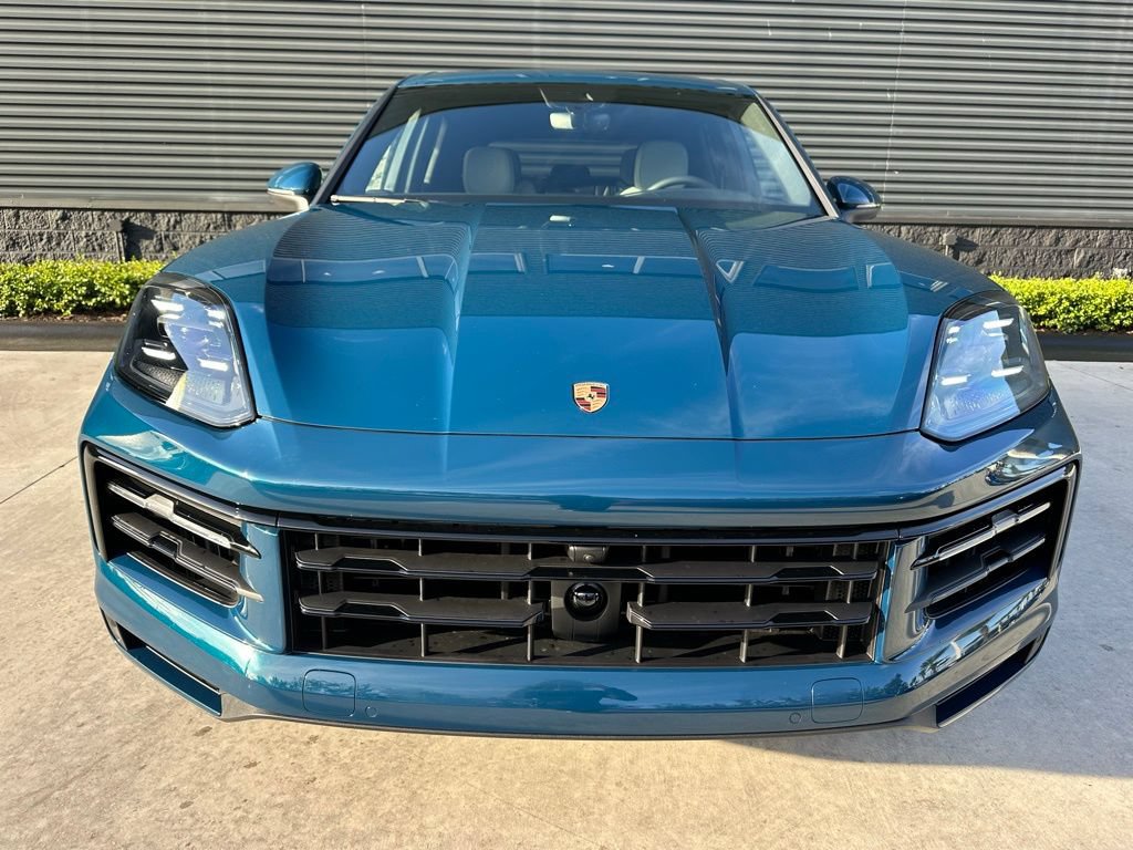 Certified 2026 Porsche Cayenne S AWD/4WD image 8