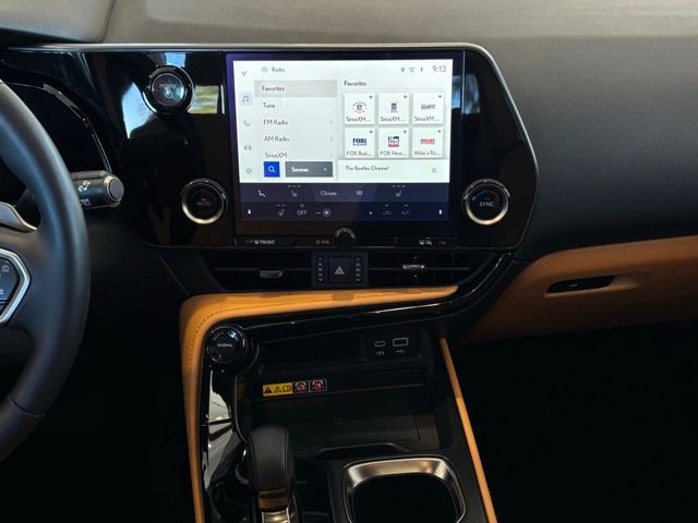 Used 2025 Lexus NX 350 350h Base image 37