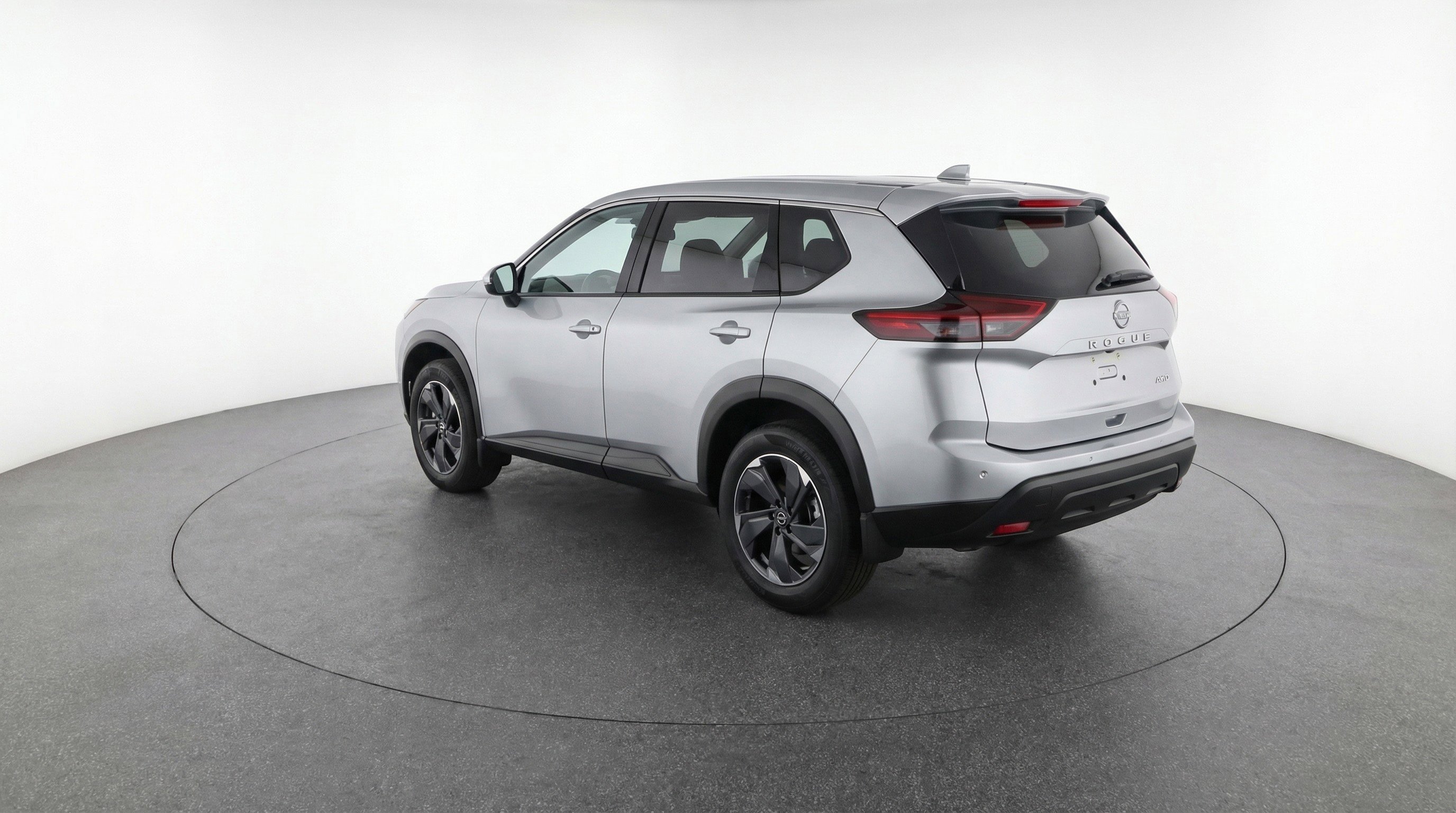 Used 2025 Nissan Rogue SV AWD/4WD image 6