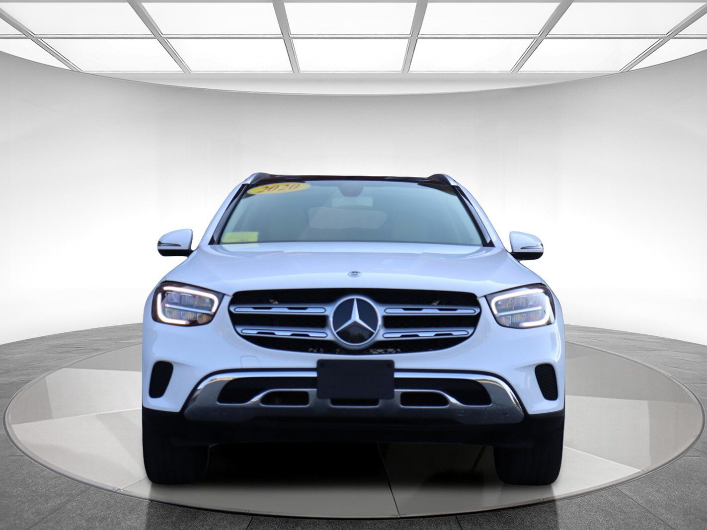 Used 2020 Mercedes-Benz GLC 350e 4MATIC w/ Premium Package image 2