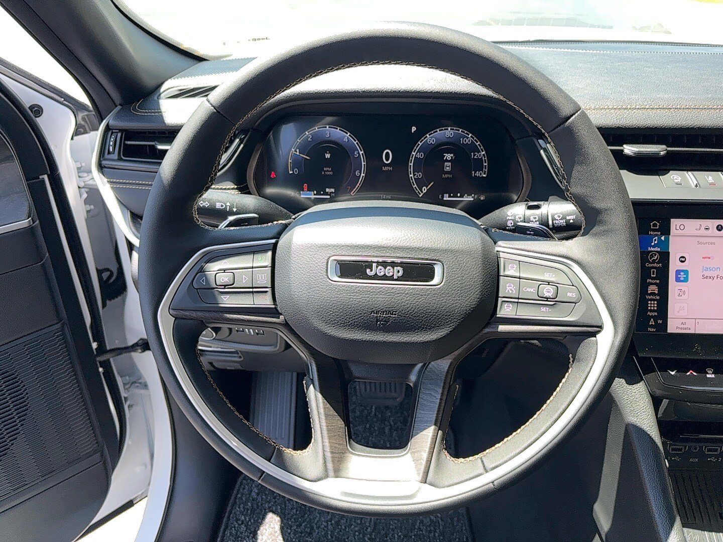 New 2026 Jeep Grand Cherokee Limited AWD/4WD image 23