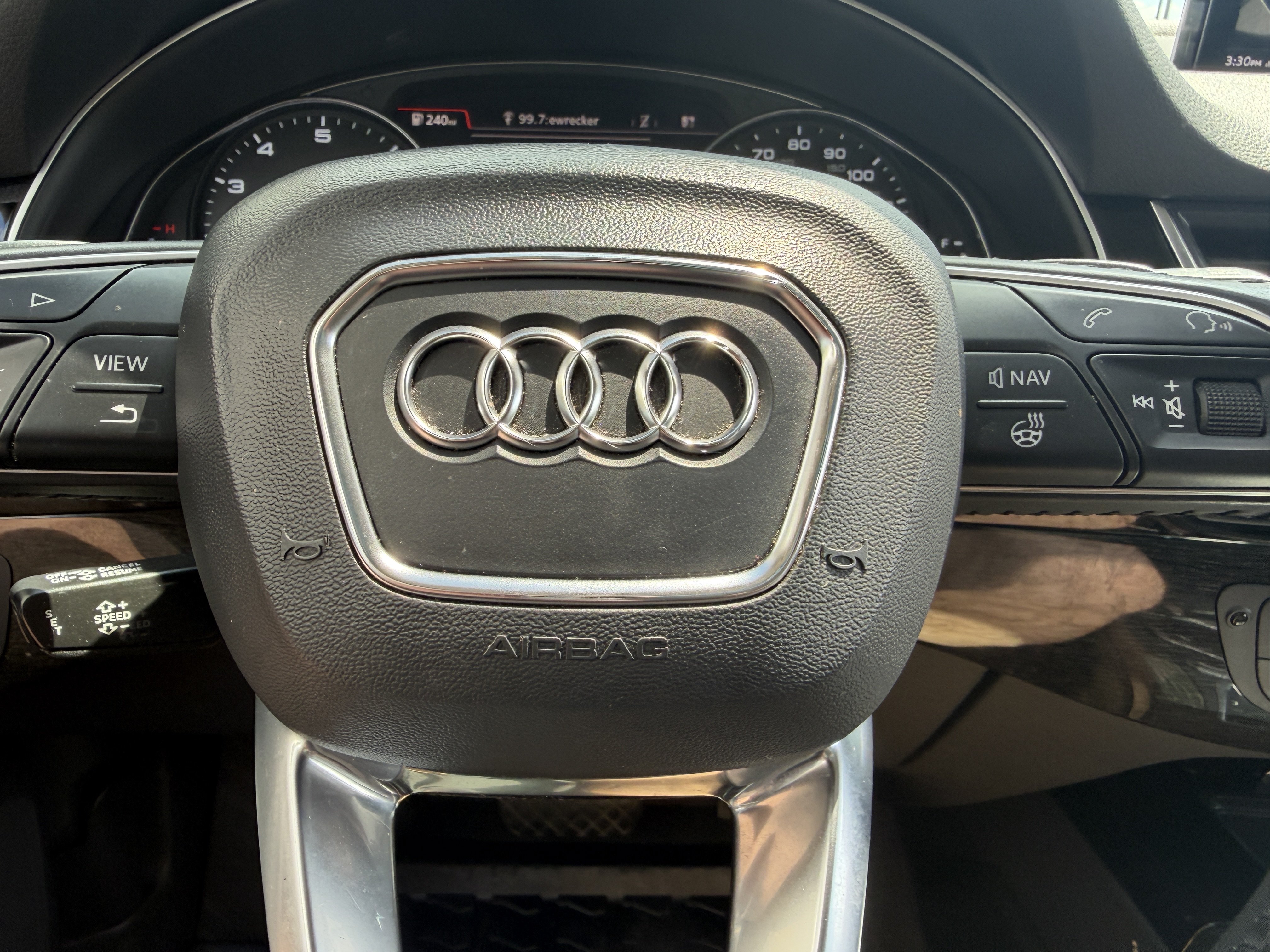 Used 2019 Audi Q7 3.0T Premium w/ Convenience Package AWD/4WD image 37
