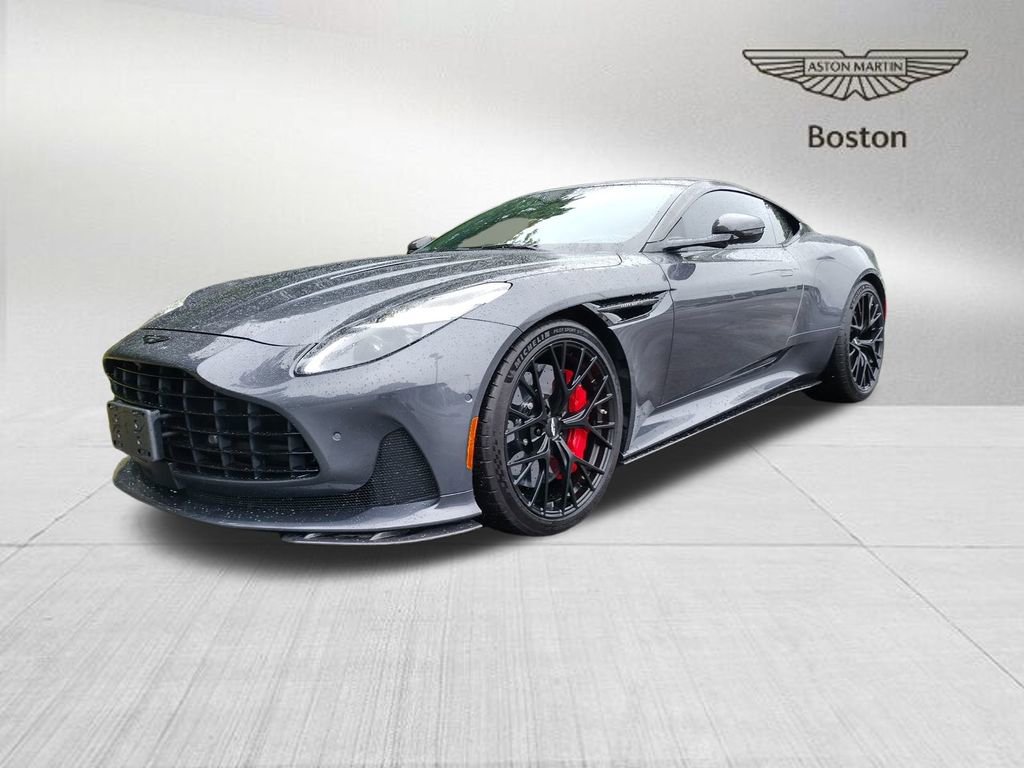 Used 2024 Aston Martin DB12 Coupe image 2