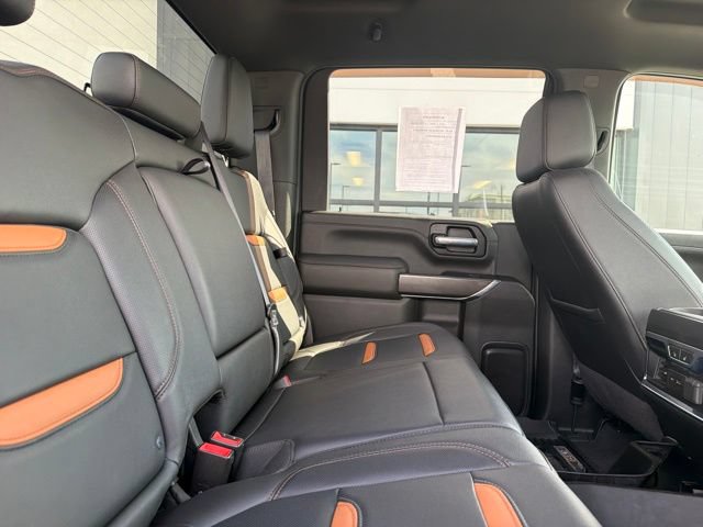 Used 2022 GMC Sierra 2500 AT4 w/ Gooseneck/5TH Wheel Package AWD/4WD image 14
