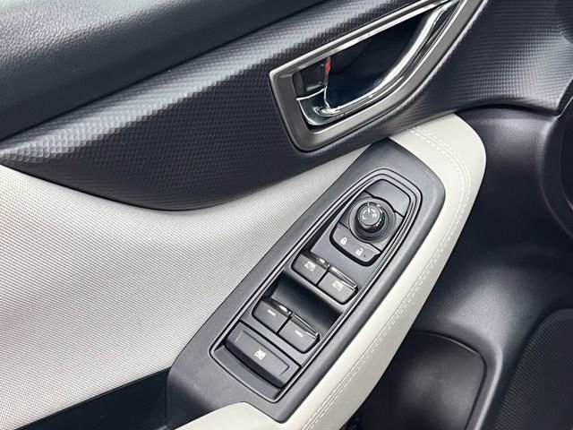 Used 2024 Subaru Forester Premium image 9