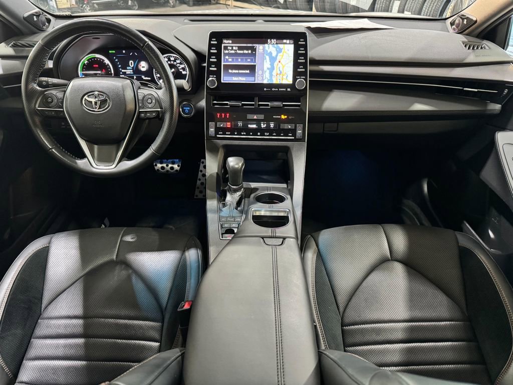 Used 2021 Toyota Avalon XSE image 8